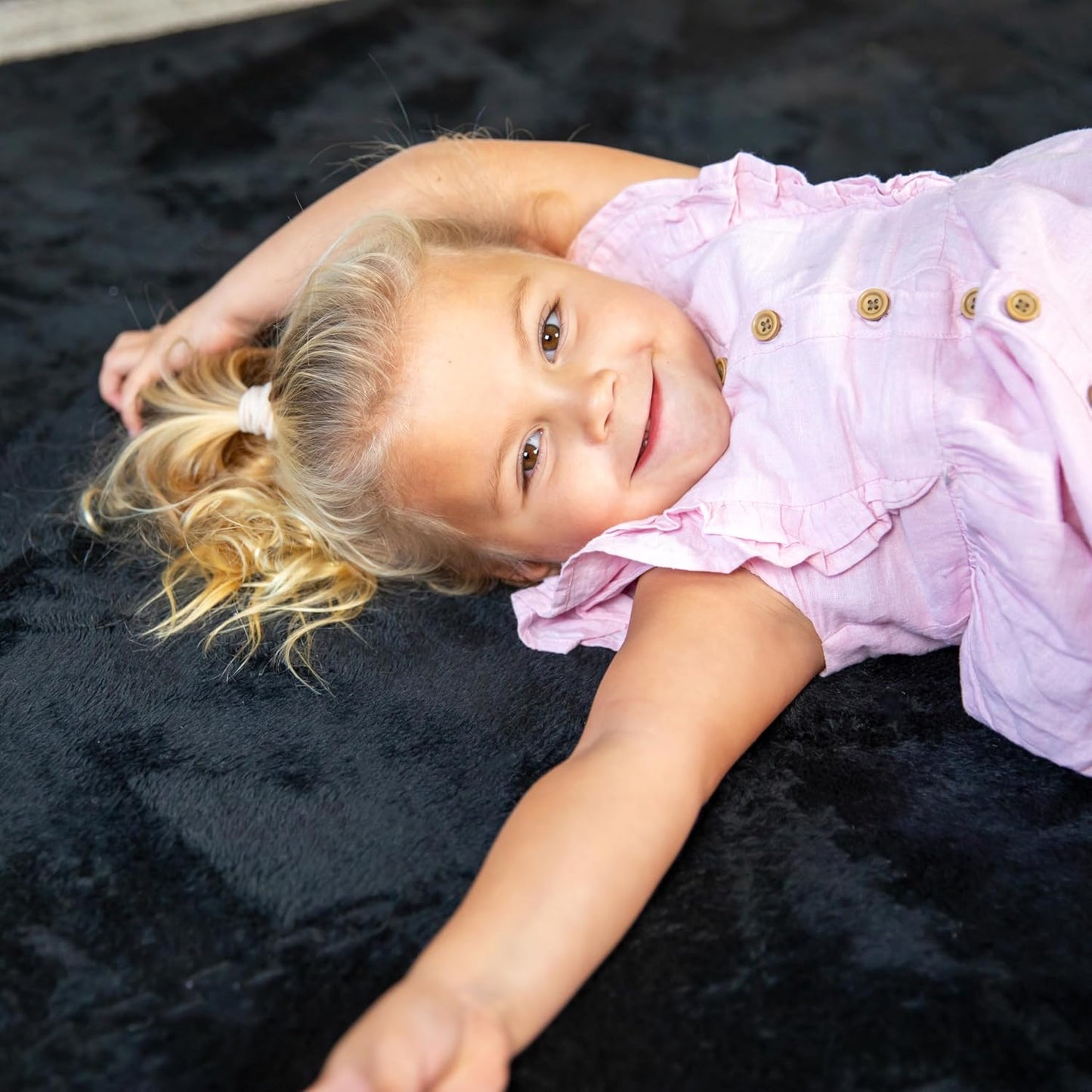 Carpet Squares Puzzle Mat Plush Interlocking Carpet Tiles, Anti Slip Jigsaw Flooring Playmat Playroom Rug for kids (Black)