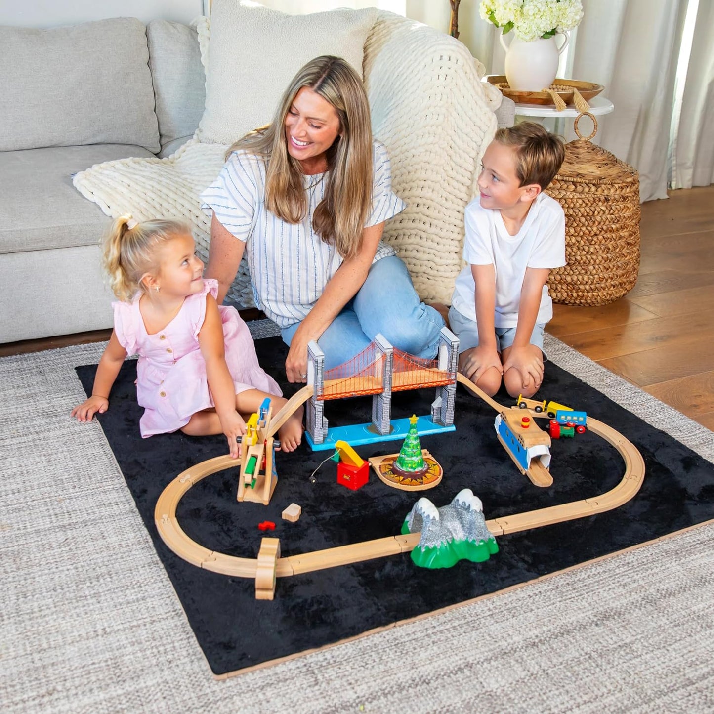Carpet Squares Puzzle Mat Plush Interlocking Carpet Tiles, Anti Slip Jigsaw Flooring Playmat Playroom Rug for kids (Black)